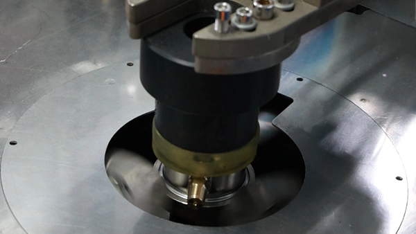 Bezel crimping